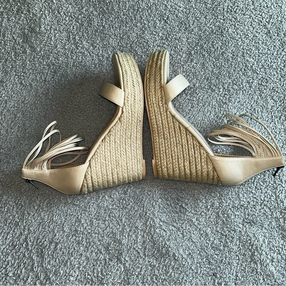Society Women's Cream Wedge Sandals